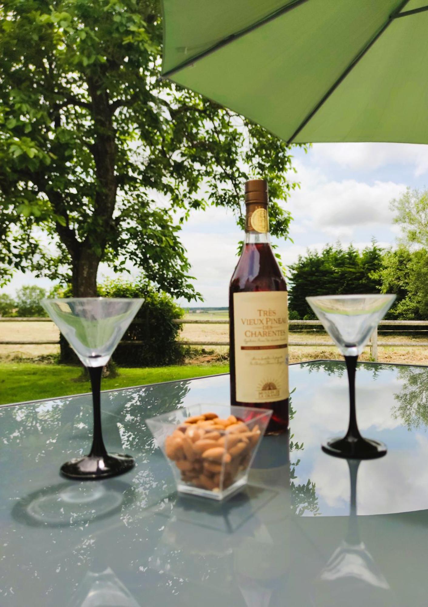 Domaine Du Galon D'Or Vila Arvert Exterior foto